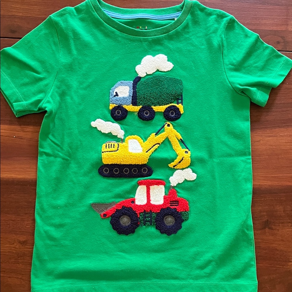 Mini Boden Green Kids T-Shirt with Construction Vehicles